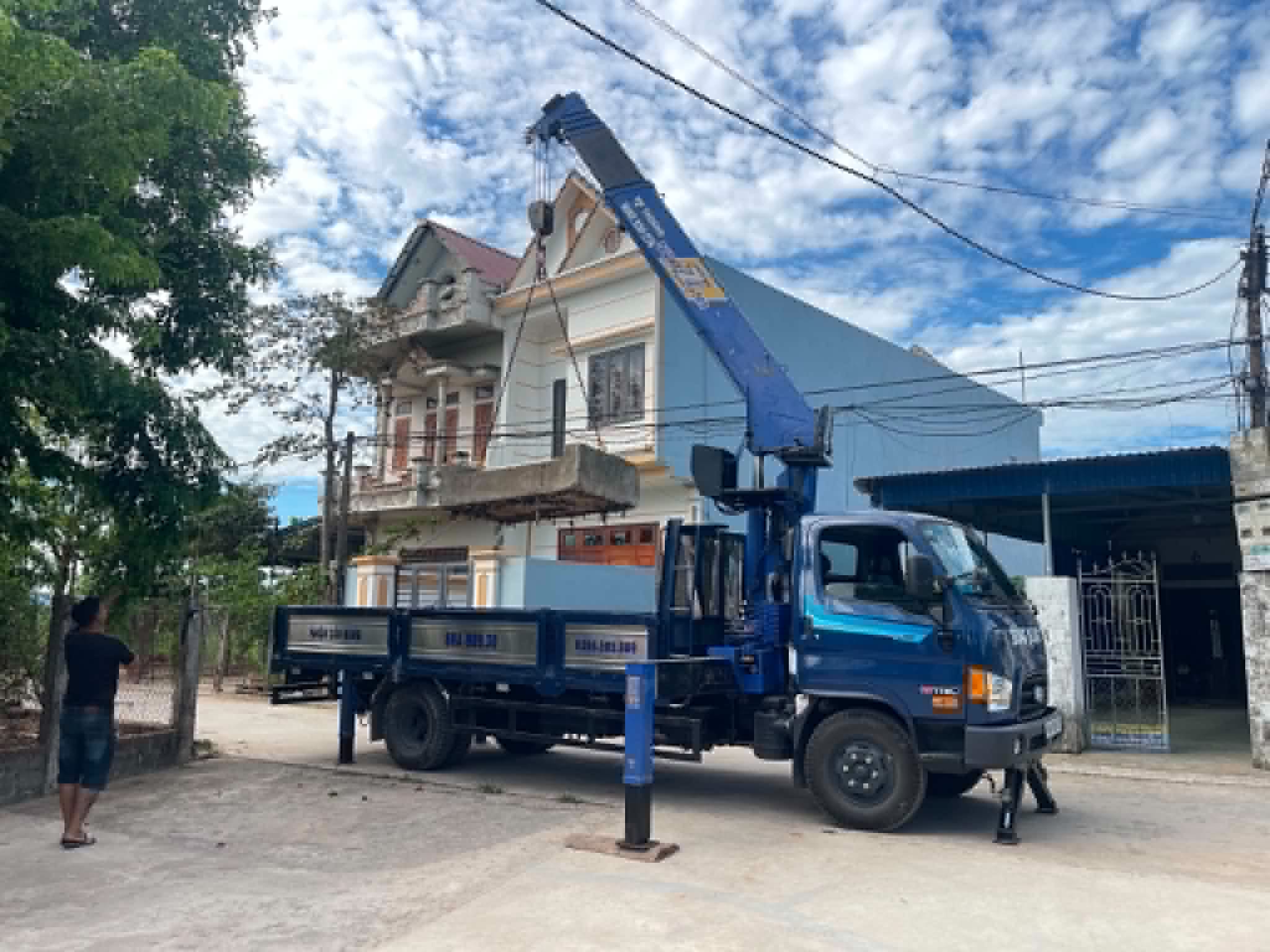 Chào tất cả mọi người!